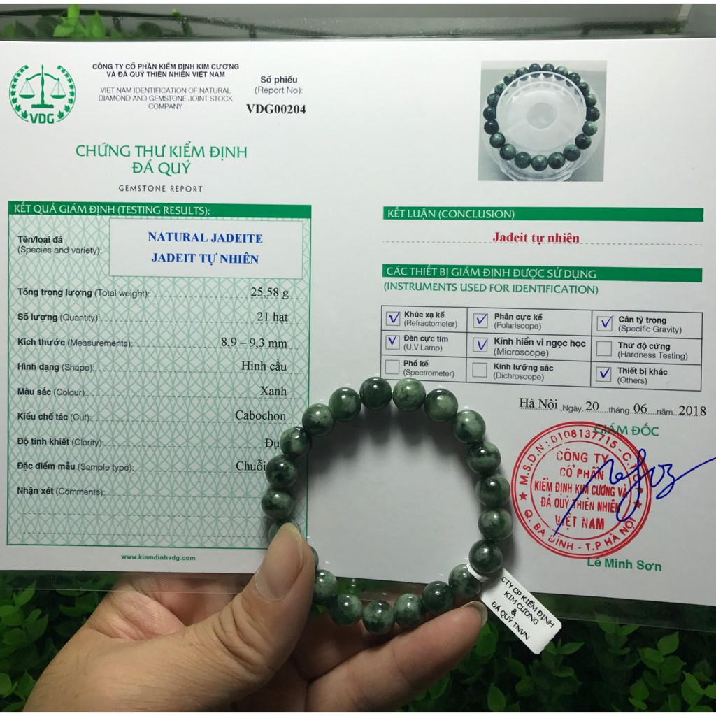 Vòng tay phong thủy ngọc cẩm thạch (Jadeite) 9 li loại vip