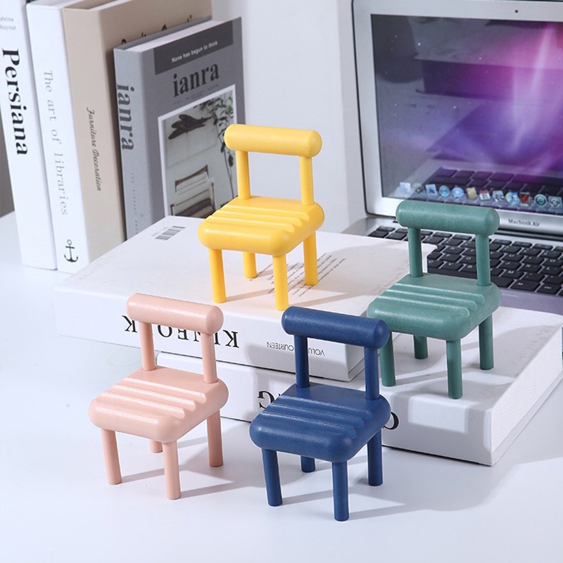 Giá Đỡ Điện Thoại / Máy Tính Bảng Bằng Nhựa Hình Ghế Ngồi Nhiều Màu Tùy Chỉnh 3 Rãnh Tùy Chỉnh Tiện Dụng