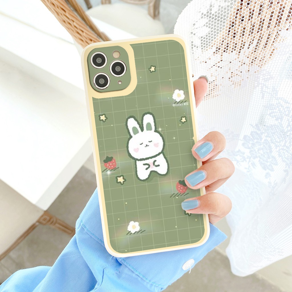 Ốp Lưng Màu Bảo Vệ CAMERA  vuông BÉ THỎ NHỎ CUTE ốp iphone 12 pro /x/ 8plus/11 pro/11/12 pro max/13/promax  tr1065