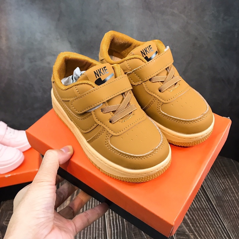 Giày thể thao sneaker bé trai-vàng