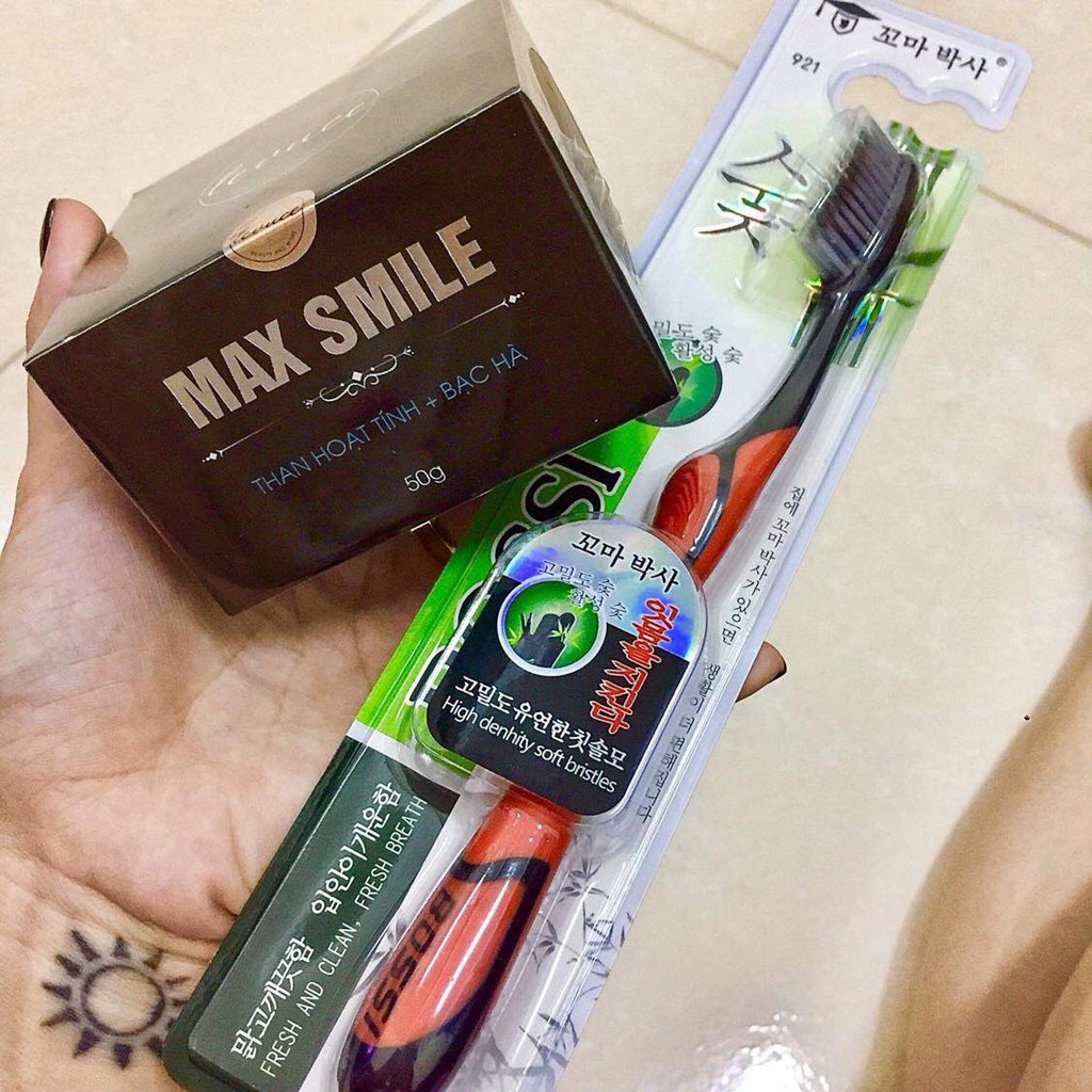 Bột Than Tre Hoạt Tính Làm Trắng Răng MAX SMILE - Bột Đánh Răng, Tẩy Trắng Răng, Cao Răng, Răng Ố Vàng Ngay Tại Nhà