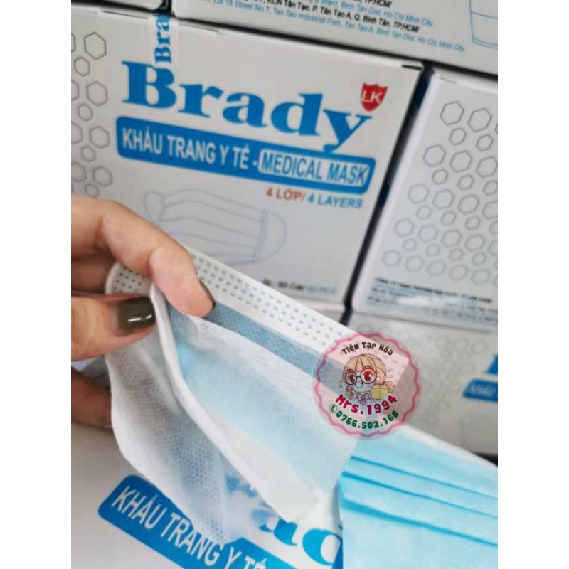 HỘP KHẨU TRANG Y TẾ 4 LỚP BRADY - TRẮNG VÀ XANH