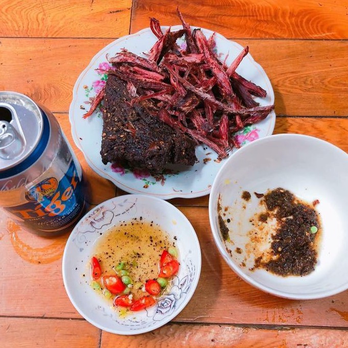 Thịt Lợn Gác Bếp tặng chẩm chéo (500g) | BigBuy360 - bigbuy360.vn