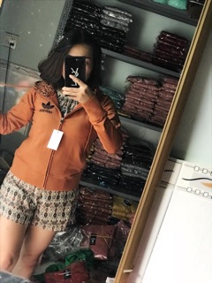 Áo khoác da cá mũ phối beo
