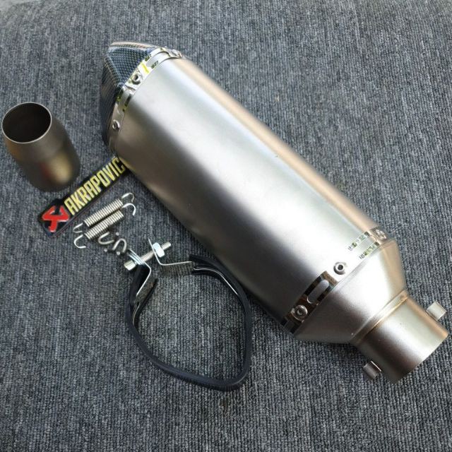 Pô Akapovic có tiêu tem khắc laze