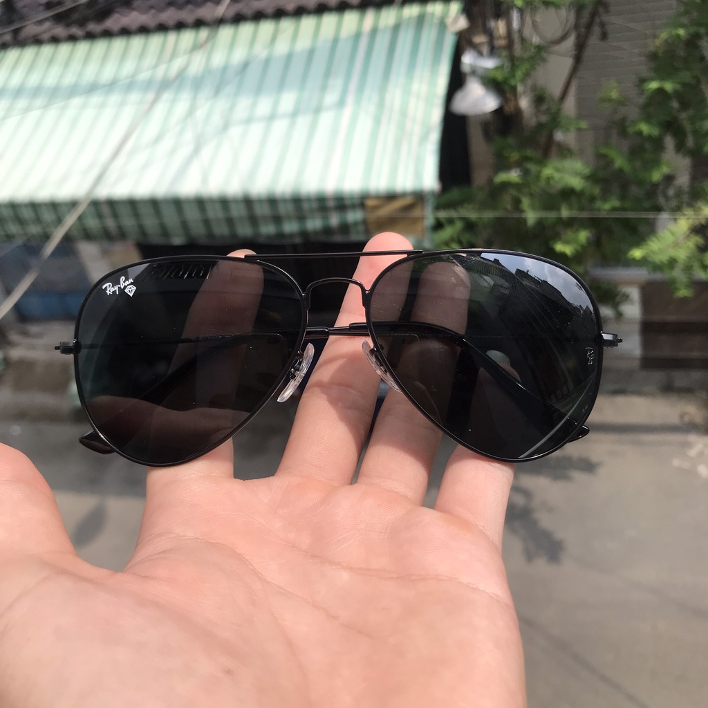 Kính Rayban kim cương, full đen nguyên con, của Ý, tròng thủy tinh, nguyên zin, không lỗi xước