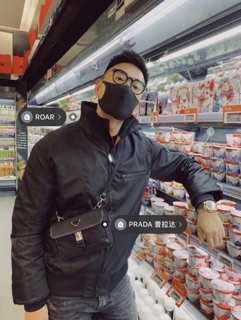 Túi đeo chéo prada mini 2 size siêu hothit fullbox