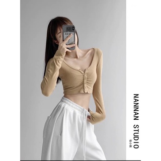 Áo croptop tay dài chất thun gân co dãn