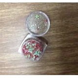 Nhũ lớn đính đuôi mắt và má | BigBuy360 - bigbuy360.vn