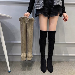 𝐂𝐎́ 𝐒𝐀̆̃𝐍. Bốt đùi da lộn đế thấp đan dây sau