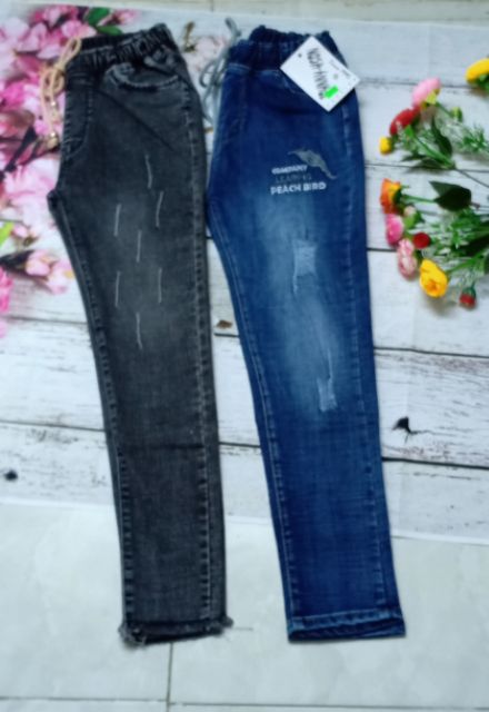 (hình chụp) quần jeans lưng thun co giãn tạo dáng