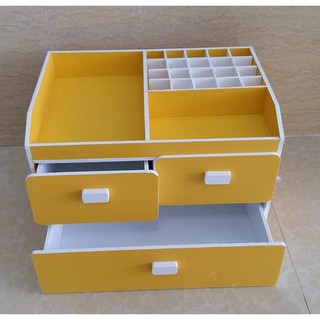 Kệ mĩ phẩm 3 tầng 3 hộc màu vàng 30 cm