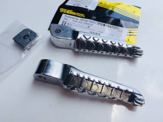 Gác chân sau sirius,wave,exciter,future,winner,và các dòng xe máy khác...bật bi