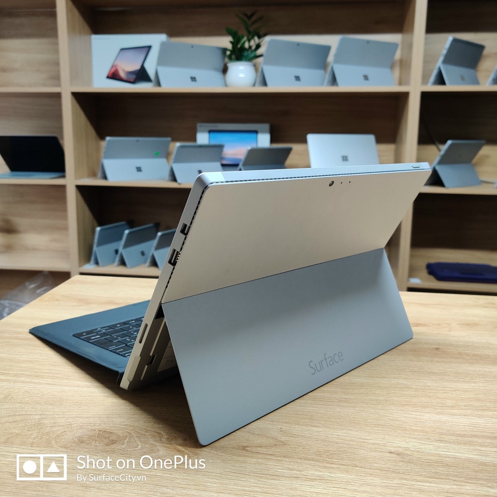 Microsoft Surface Pro 3 i7/8GB/256GB (Likenew) kèm phím 99% | BigBuy360 - bigbuy360.vn