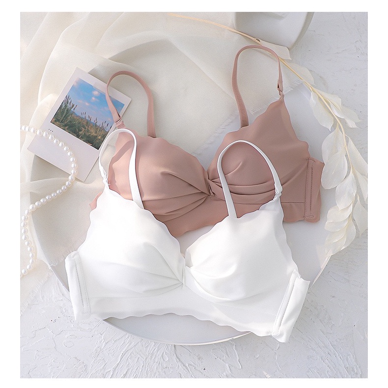 [Mã FAMARAL1 giảm 10K đơn 50K] Áo ngực su đúc non không gọng Vanvene đệm 2cm nâng ngực nơ xoắn cách điệu mới A980 | BigBuy360 - bigbuy360.vn