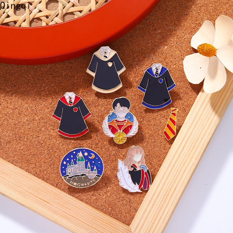 Ghim cài áo MISS ZOE phong cách phim hoạt hình harry potter độc đáo