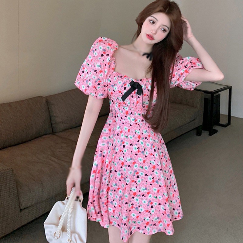 Đầm Tay Ngắn Cổ Vuông Họa Tiết Hoa Phong Cách Retro Cho Nữ