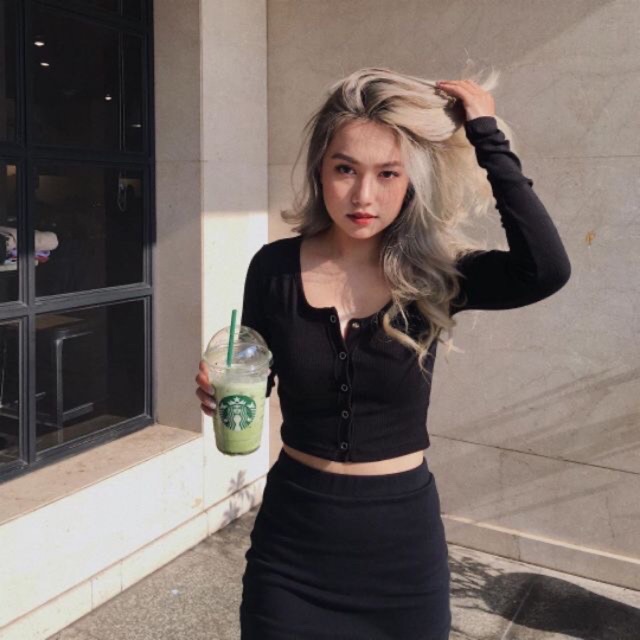 Áo croptop kiểu nút gài tay dai