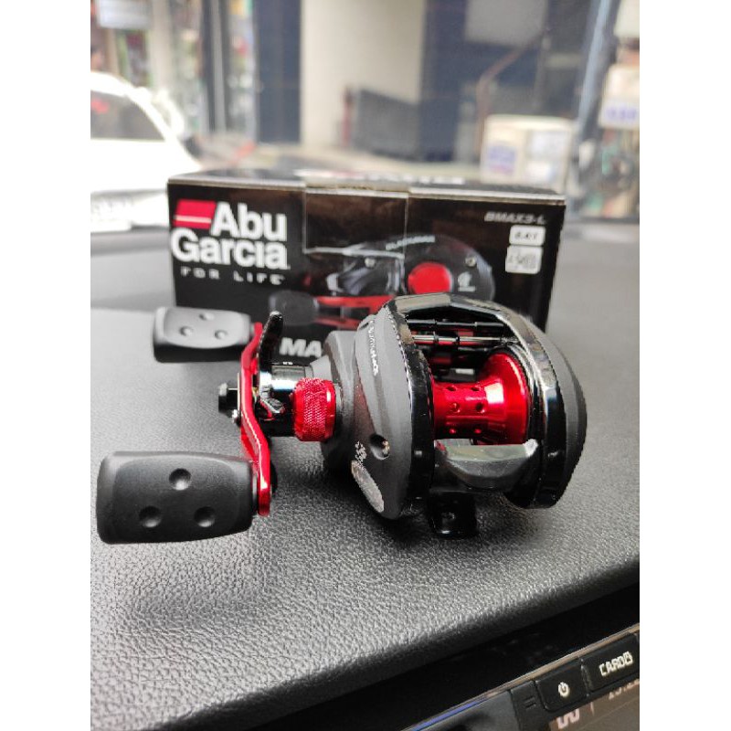 Máy câu ngang Abu Garcia Black Max 3