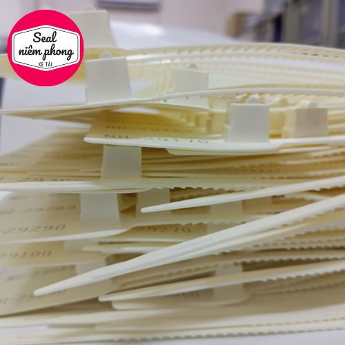 Combo 50 cái seal niêm phong giá rẻ, dài 35cm thân dây dẹp răng cưa siết bao, niêm phong cửa xe chắc chắn.