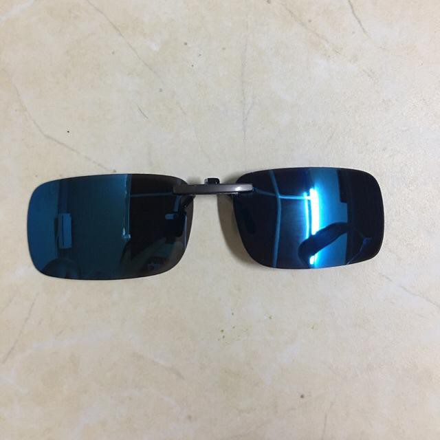 Kẹp kính râm vuông ngang + hộp bảo vệ (có video) | BigBuy360 - bigbuy360.vn