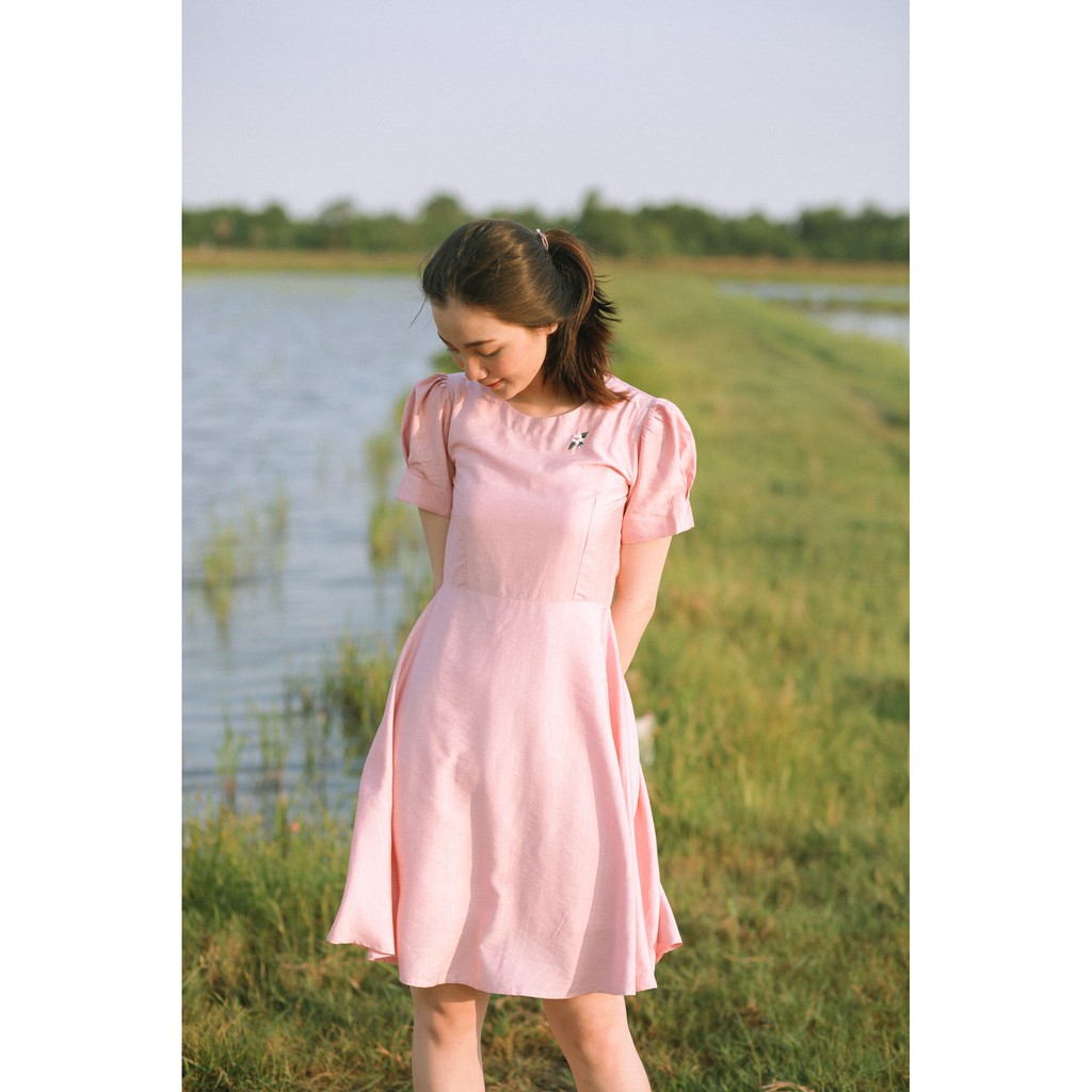 Đầm xòe cổ tròn tơ xước thêu hoa D210536 (xanh mint, hồng) | BigBuy360 - bigbuy360.vn