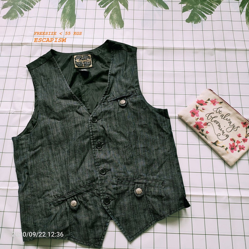 ÁO KHOÁC 2HAND JET ESCAPISM FREESIZE