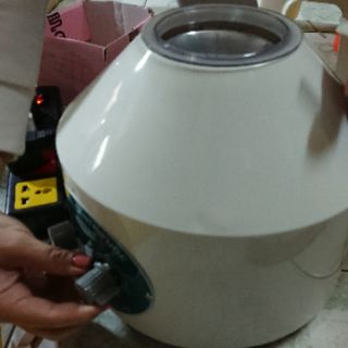 Máy Ly Tâm LC-04R
