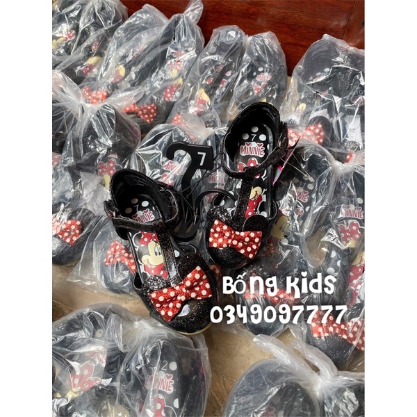 Giày Bé Gái Minnie Đen Bóng Đế 3p DN