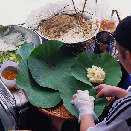 1 ký Lá sen tươi dùng để gói xôi, trang trí món ăn