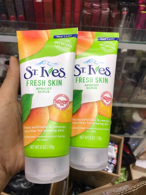 Sữa Rửa Mặt Tẩy Tế Bào chết Sạch Mụn ST.IVES 170g ( mẫu mới)