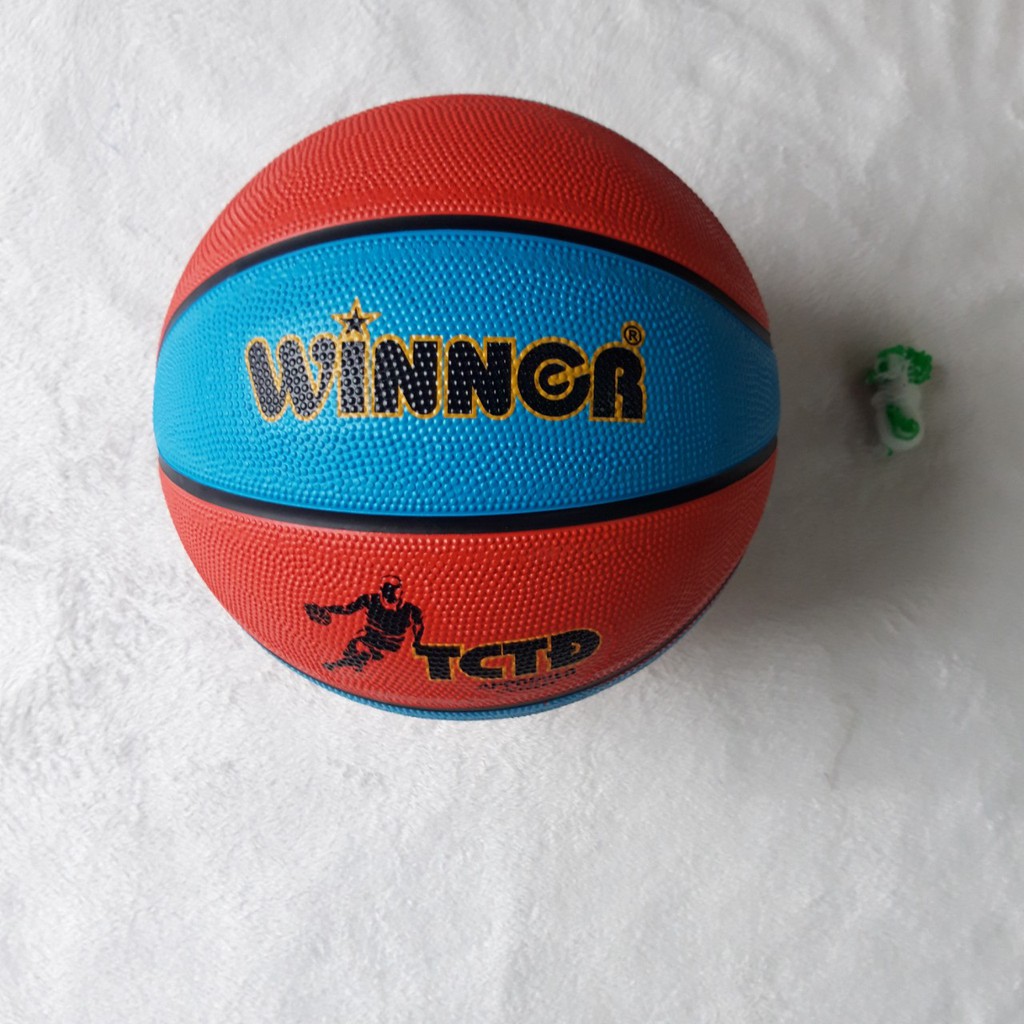 quả bóng rổ số 7 WINNER cao su thiên nhiên(tặng kèm kim túi+đôi tất) nhiều mầu