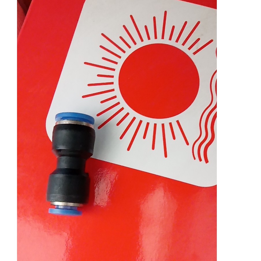 Nối nhanh PE dây hơi phun sương 10 li giảm 8 li