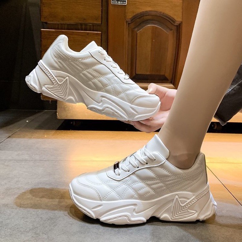 [Mã WASTVN5K giảm 5k đơn bất kỳ] (2 MÀU) Giày nữ chần chỉ ulzzang đế cao cá tính full sóng đế mũi tên siêu hót hít | BigBuy360 - bigbuy360.vn