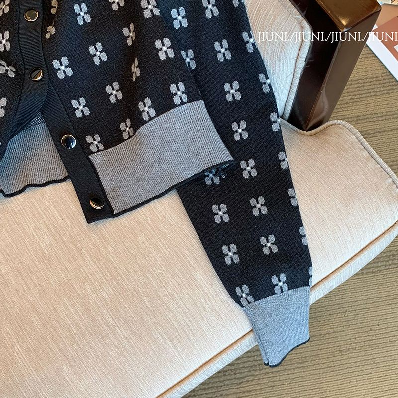 Xiaoxiang Áo Khoác Cardigan Dệt Kim Đan Chéo Họa Tiết Hoa Phong Cách Retro Thu Đông Dành Cho Nữ