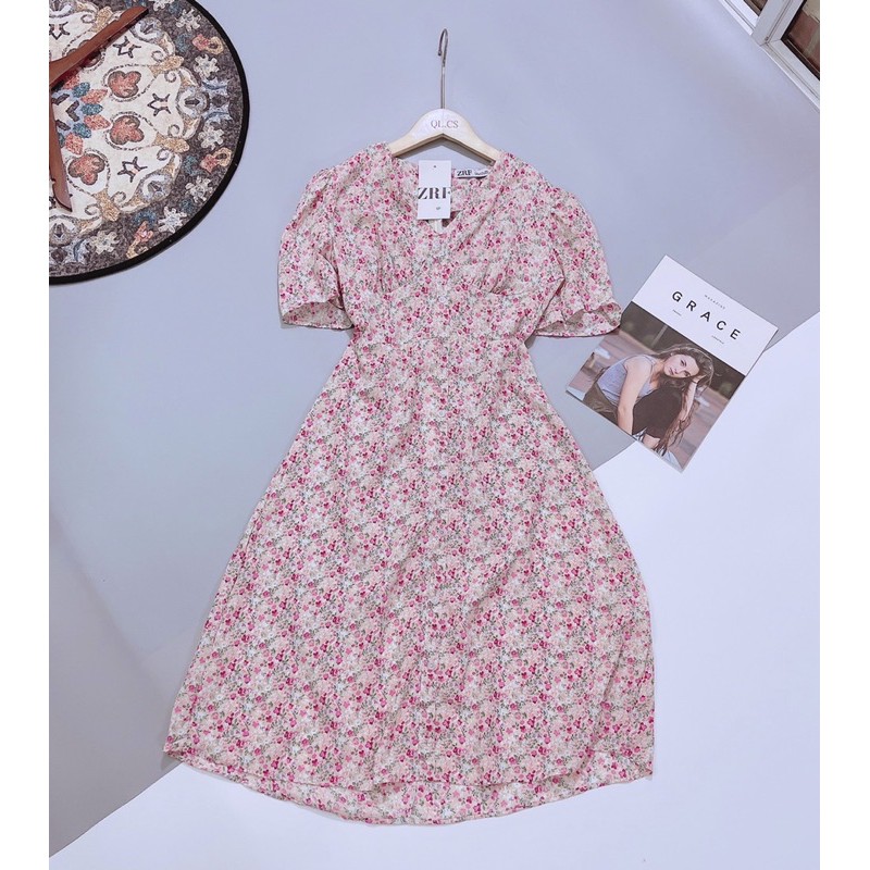 [Mã FAGREEN1505 giảm tới 30K đơn 99K] VN70 - VÁY HOA HỒNG NHÍ CHIẾT EO CỔ V CÚP NỮ | BigBuy360 - bigbuy360.vn