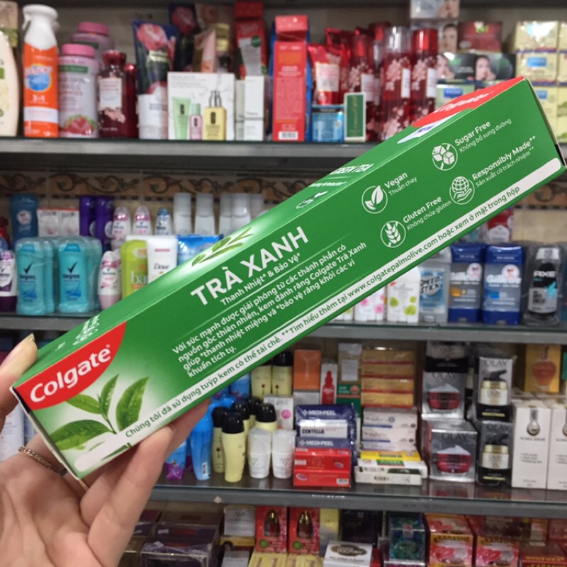 KEM ĐÁNH RĂNG COLGATE TRÀ XANH 180G