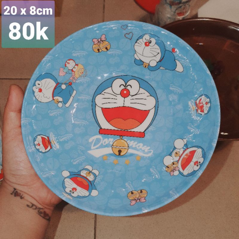 tô nhựa Doraemon doremon