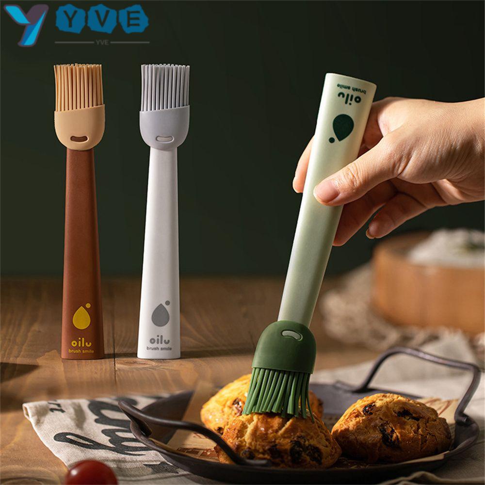 Cọ quét dầu bằng silicone chịu nhiệt độ cao tiện dụng dùng cho nhà bếp