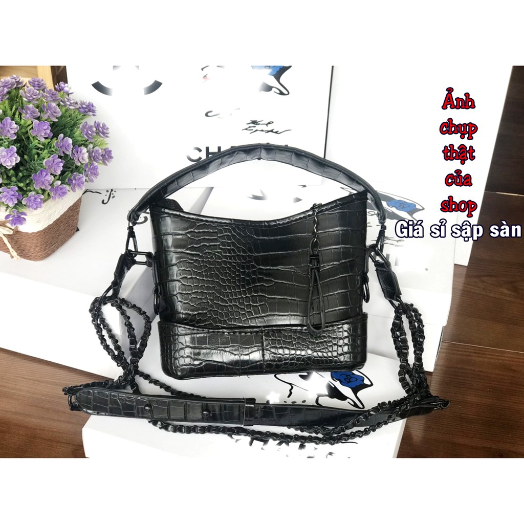 Túi đeo chéo hobo da rắn đế đúc ful màu ( mã 1530)