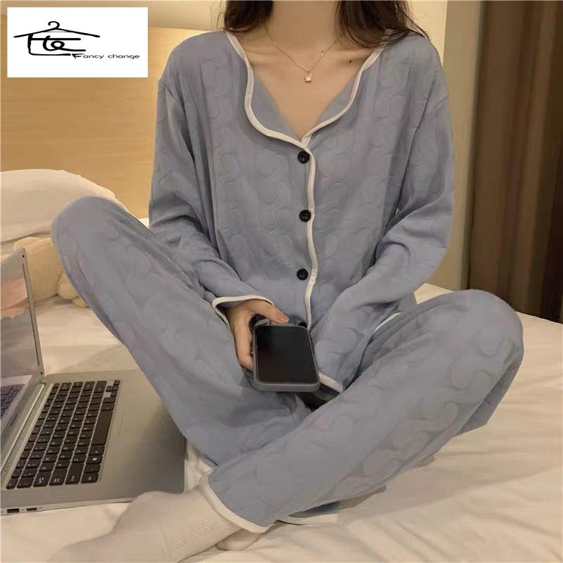 Áo Sơ Mi Lụa Lạnh Tay Dài Cổ Bẻ Viền Lượn Sóng Màu Xanh Dương Lì Mát Mẻ Bán Chạy-S