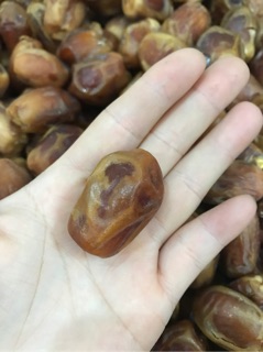 Chà là rời làm sữa hạt