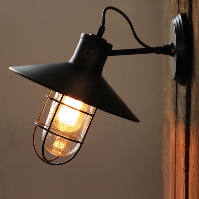 Đèn tường chao chống nổ TU067