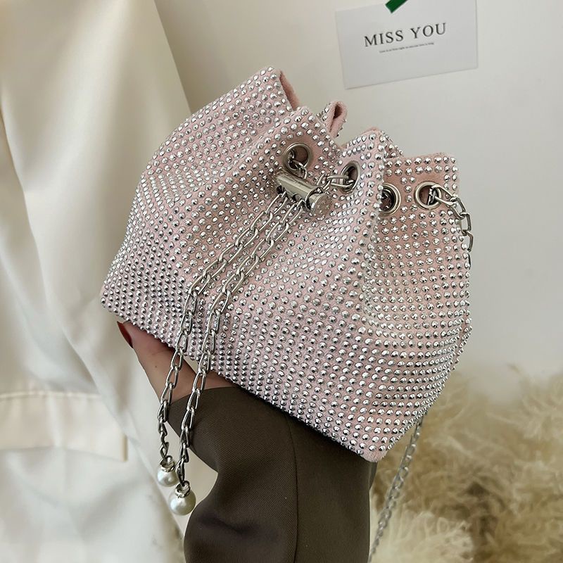 This year, small bags are popular for women's 2022 new summer bright diamond with bucket bag, ins chain satchel bag