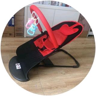 Ghế rung ghế nhún kèm đồ chơi cho bé