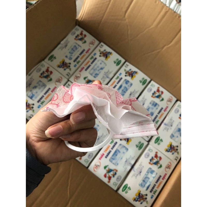 Khẩu trang cho bé hộp 50c | BigBuy360 - bigbuy360.vn