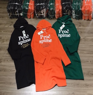 Váy hoodie chữ