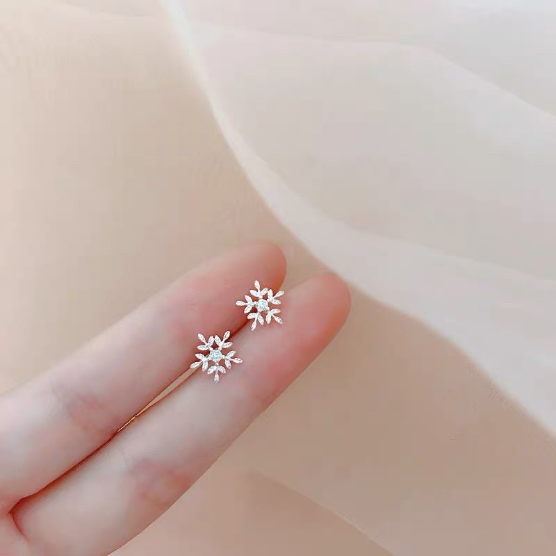 Bông tai, khuyên tai nữ hình bông tuyết sáng đẹp tinh xảo thời trang Hàn Quốc