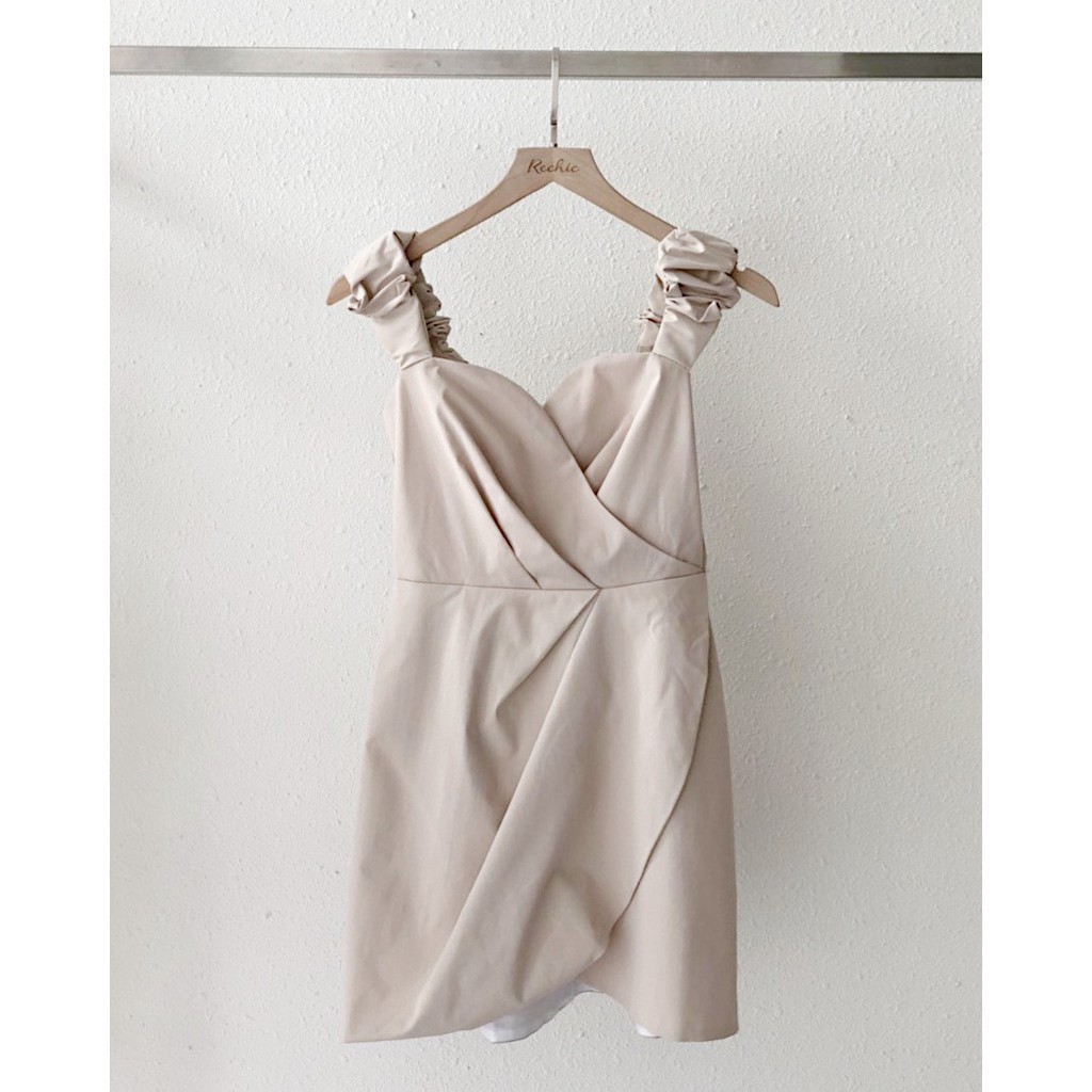 Đầm hai dây kiểu RECHIC vạt chéo Bailey màu beige | BigBuy360 - bigbuy360.vn