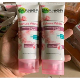 Sữa rửa mặt trắng da Garnier Thái Lan